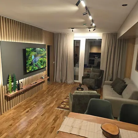 Privatni Rio Deluxe A1-8 U Sklopu Vucko *