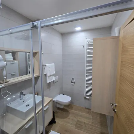 Apart-hotel Rio Deluxe A1-8 - Vucko - Private Host