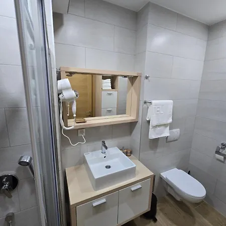 Aparthotel Privatni Rio Deluxe A1-8 U Sklopu Vucko *